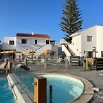 Poema De Liria Apartment